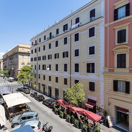 Rome As You Feel - Santamaura Vatican Apartment Екстер'єр фото