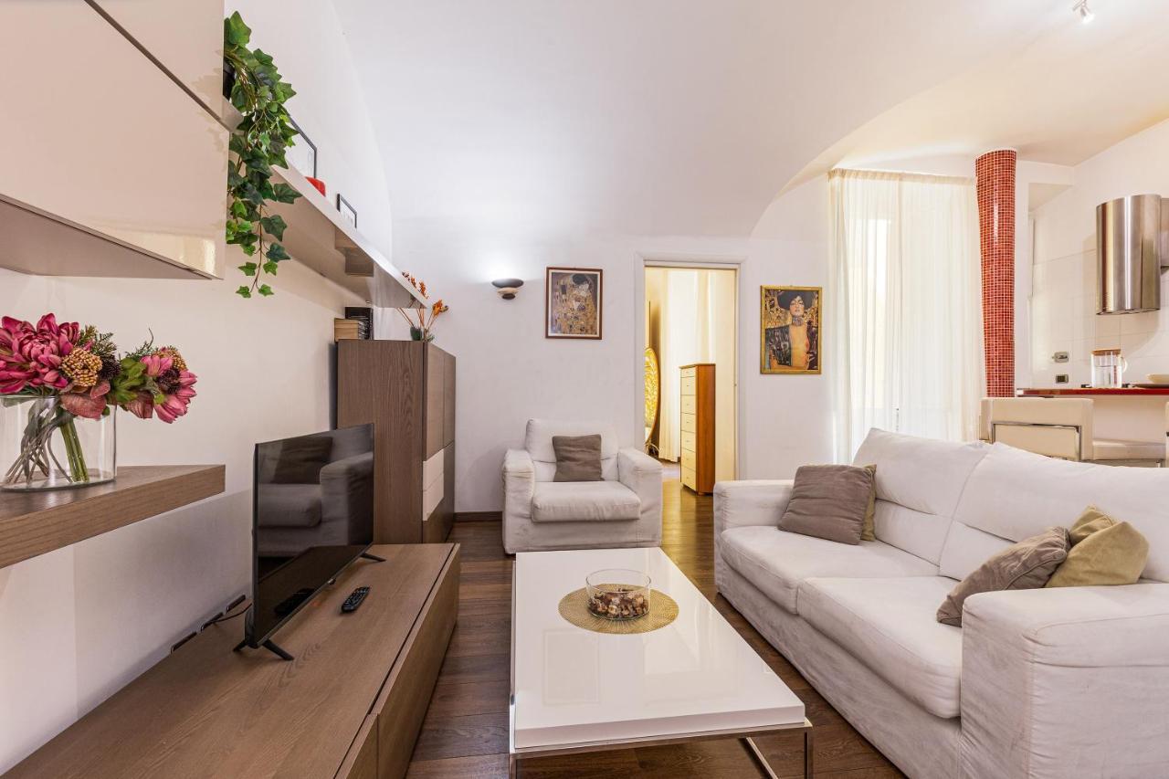 Rome As You Feel - Santamaura Vatican Apartment Екстер'єр фото